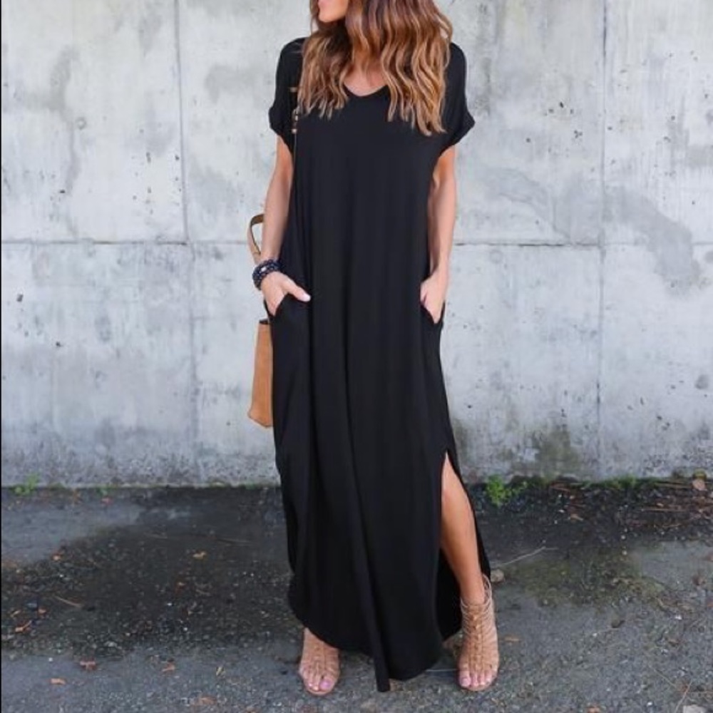 Casual Black Maxi Dress with pockets